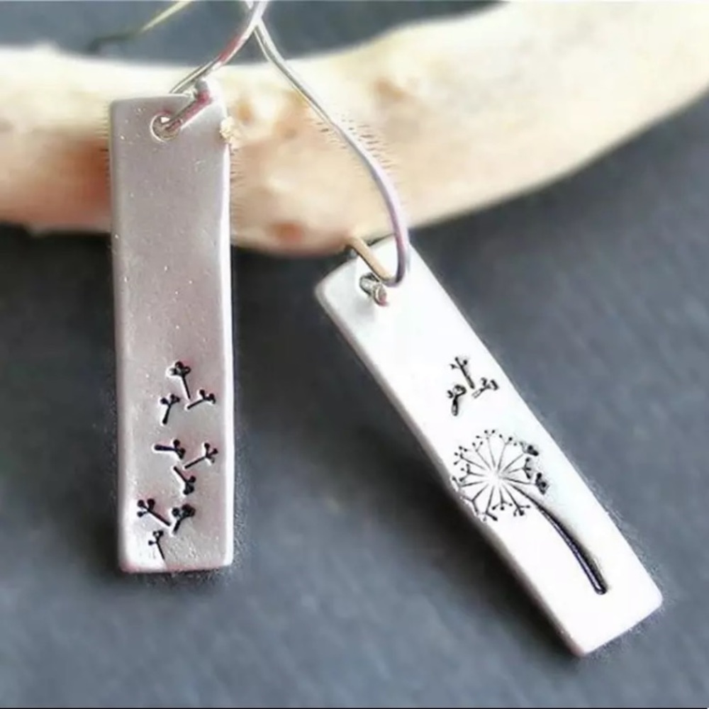 “Let Go” Dandelion Seed Boho/Indie Bar Earrings - Picture 2 of 4